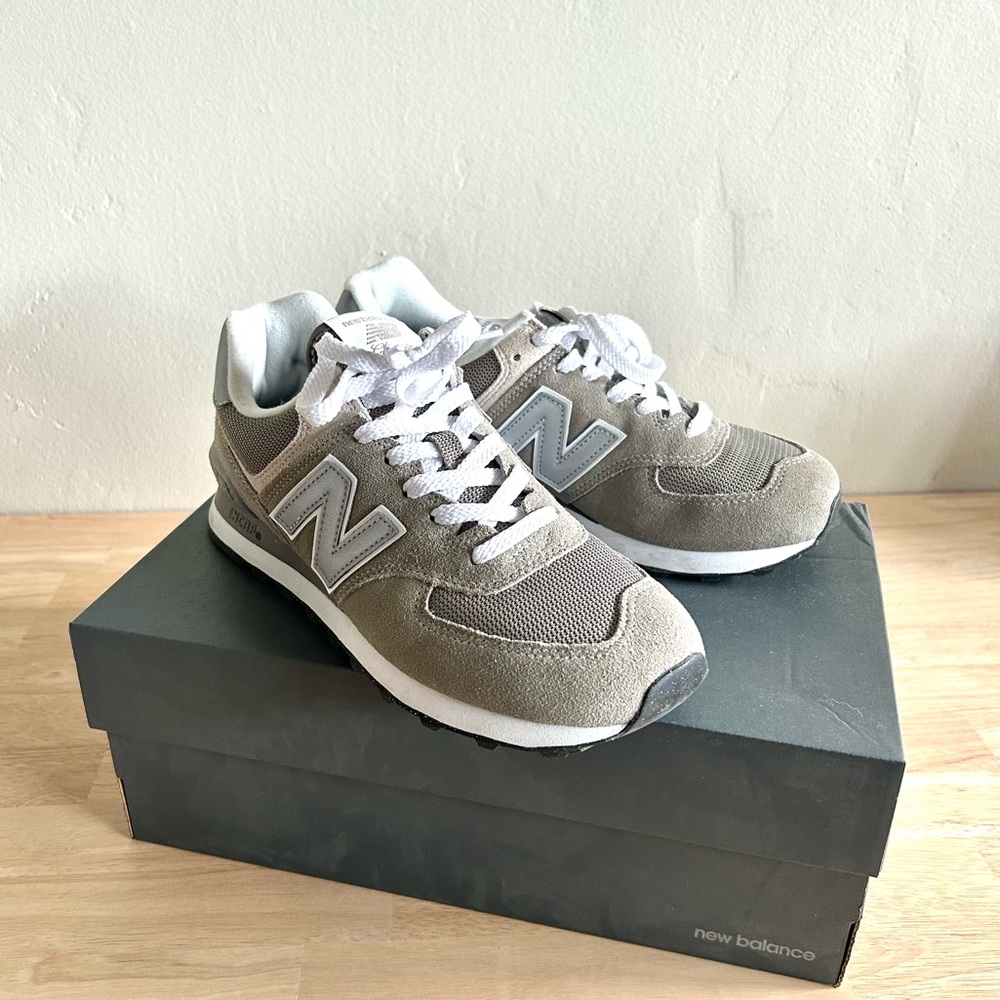 New Balance 574 Classic Grey 9.5